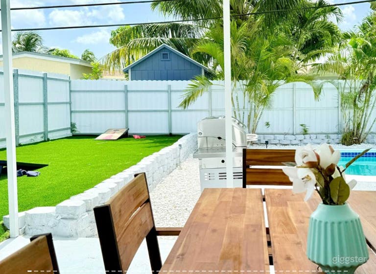  Palm House With Heated Pool, Arcade And Billiards 