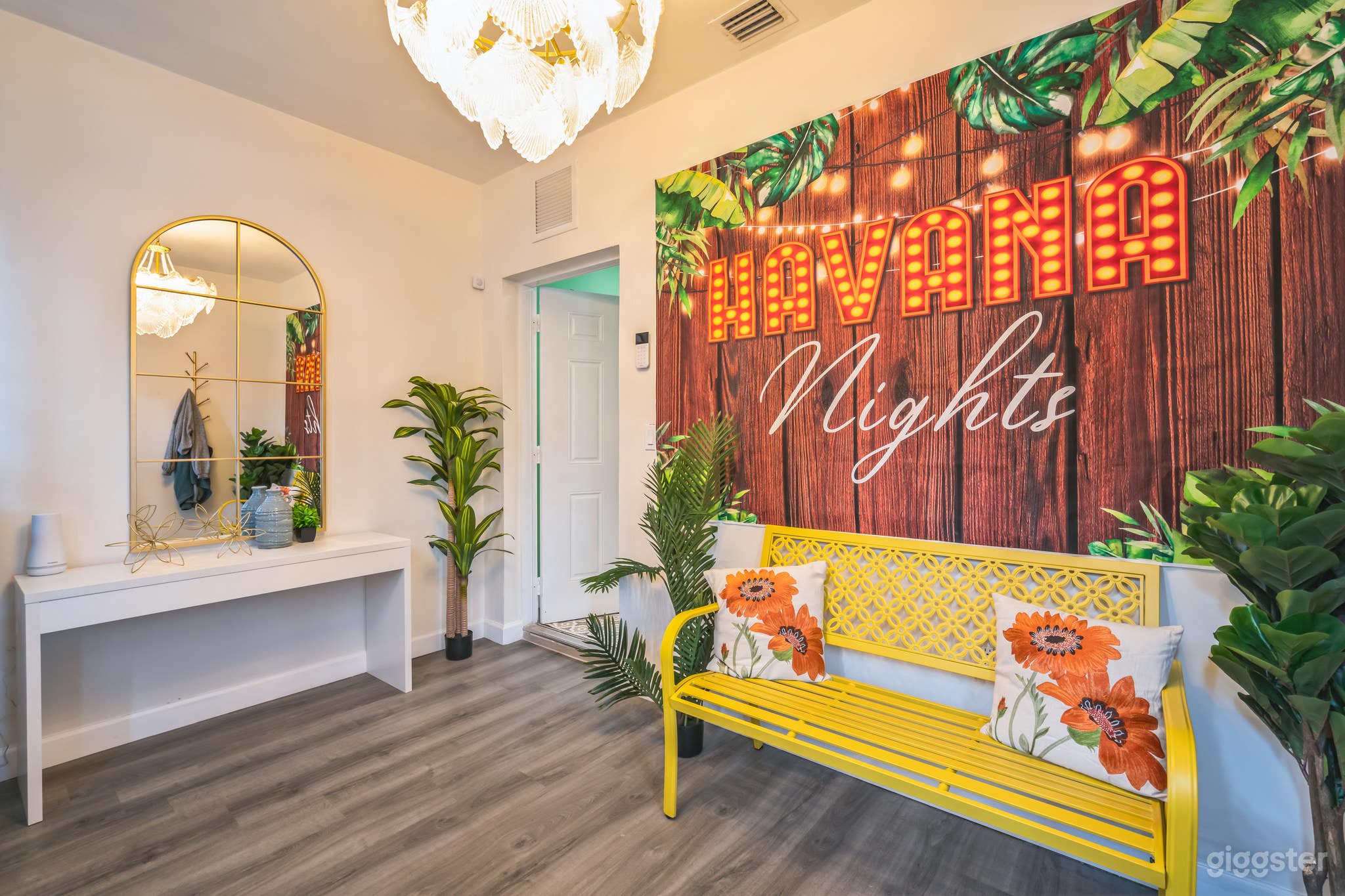 Little Havana Film Location – Vibrant Cuban Photo 1