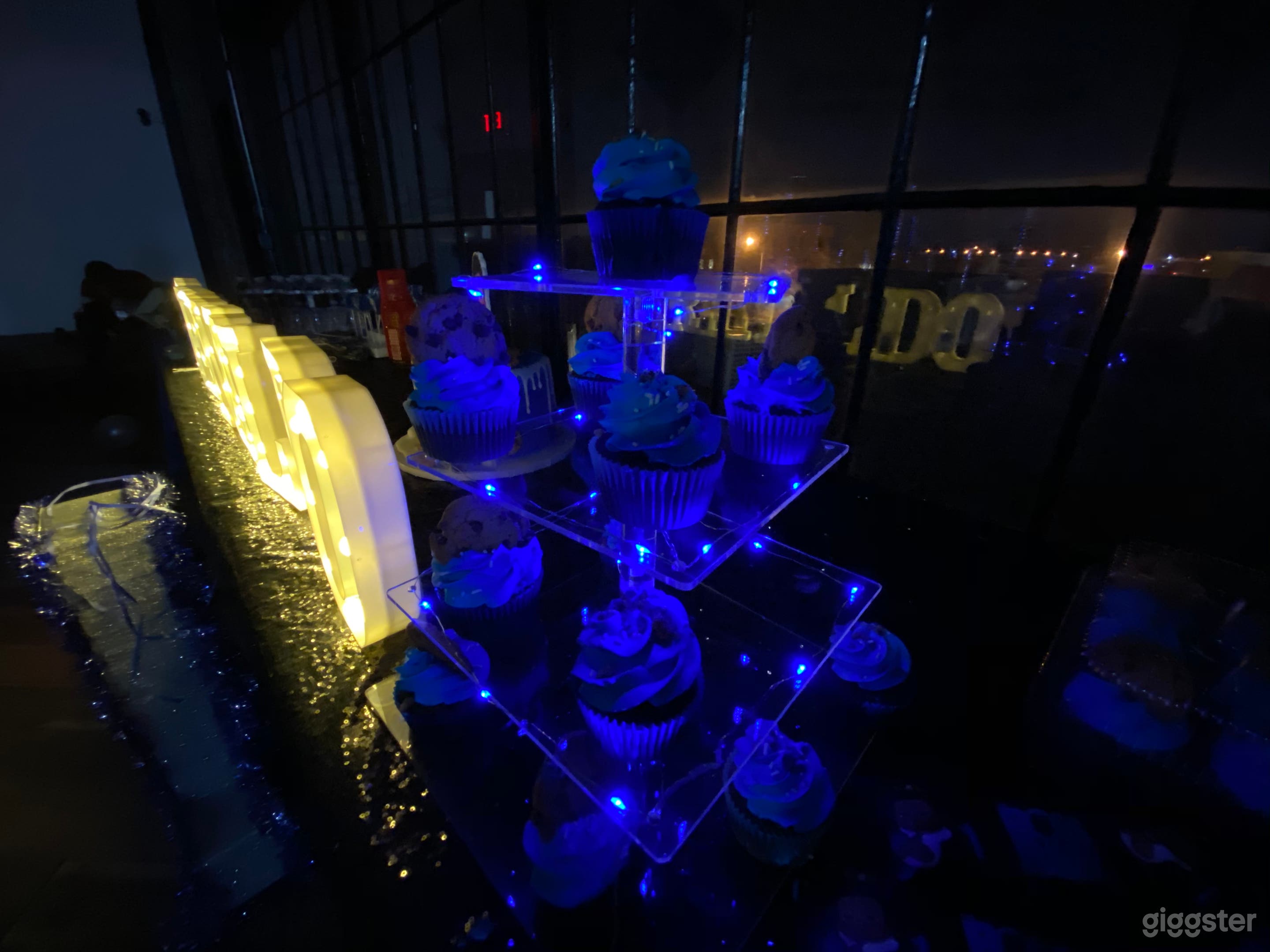 CREATIVE EVENT SPACE/STUDIO WITH CITY VIEW Photo 2