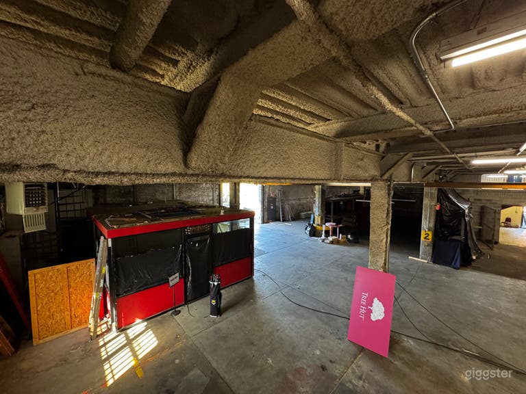  Brooklyn Warehouse by SHAPIRA 