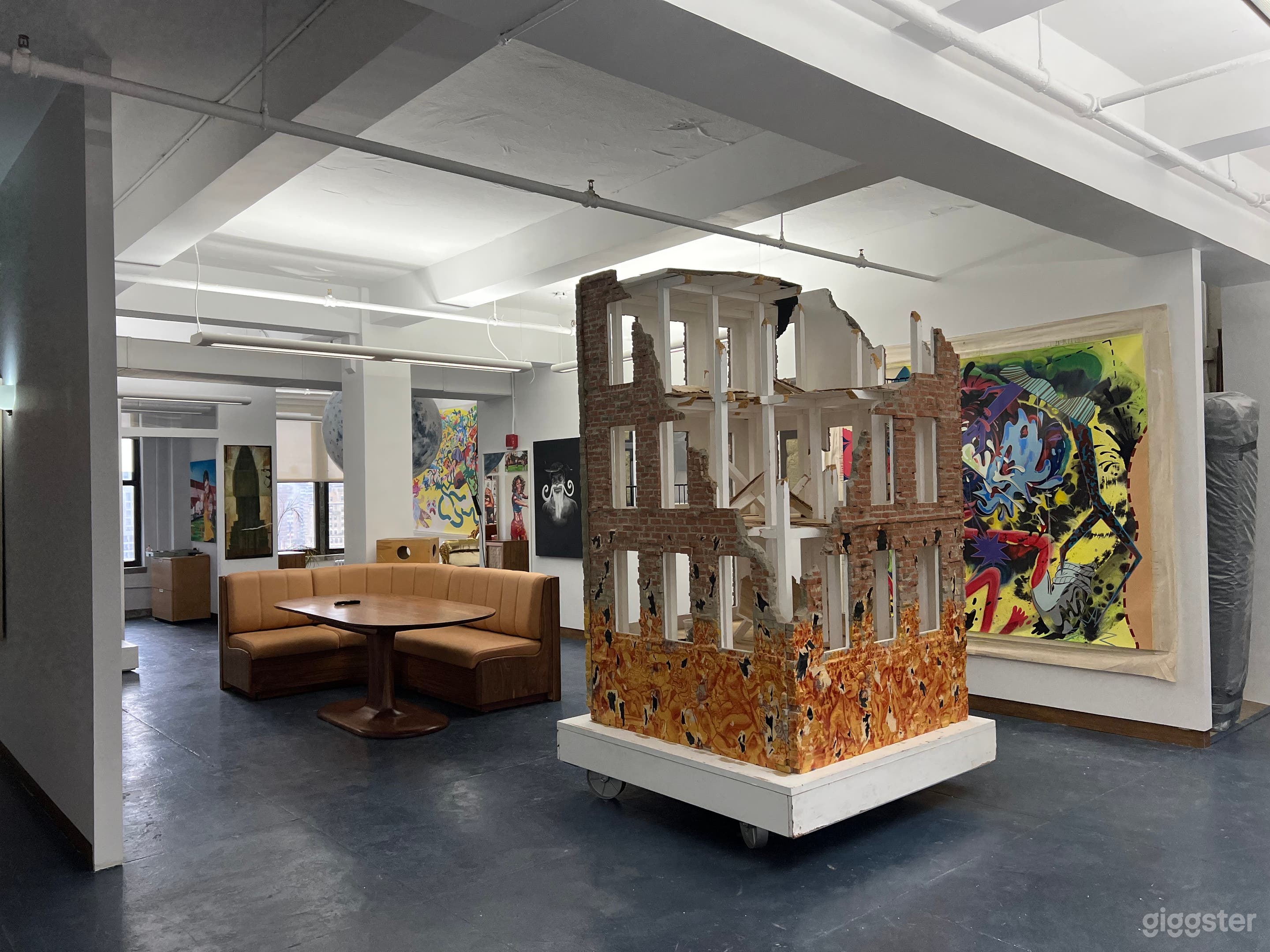 Midtown Versatile Office Space  Photo 1