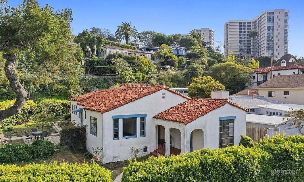 1920 Spanish Style House Photo 1