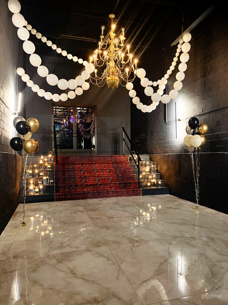  Stunning Art Deco Warehouse & Gallery Space 