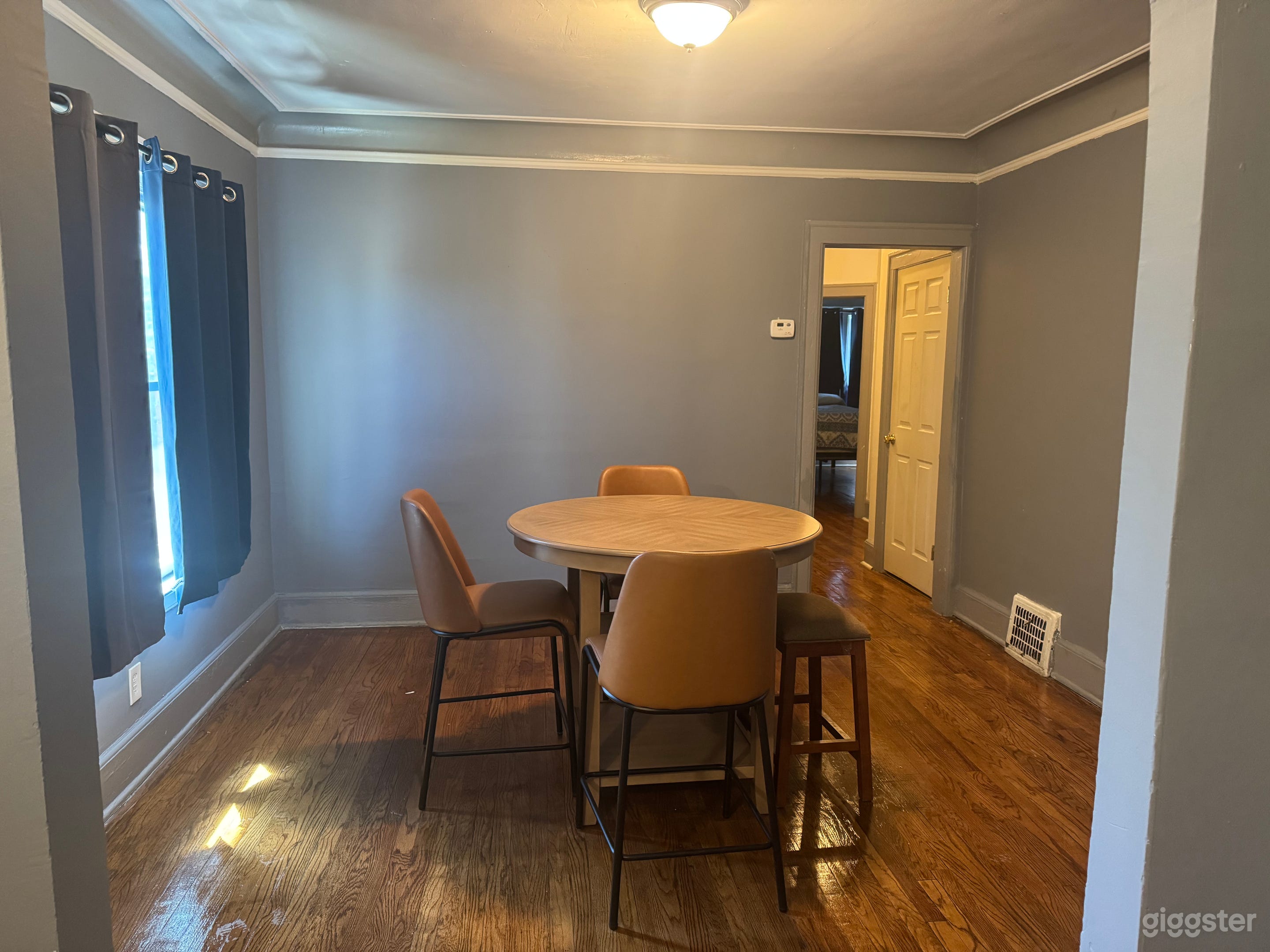 Stylish Multi-Unit Home with Bar & Backyard Vibes Photo 4