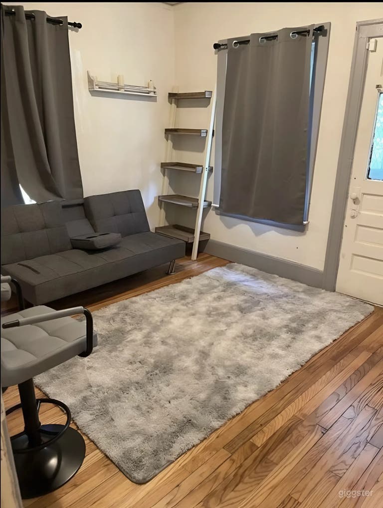  Stylish Multi-Unit Home with Bar & Backyard Vibes 