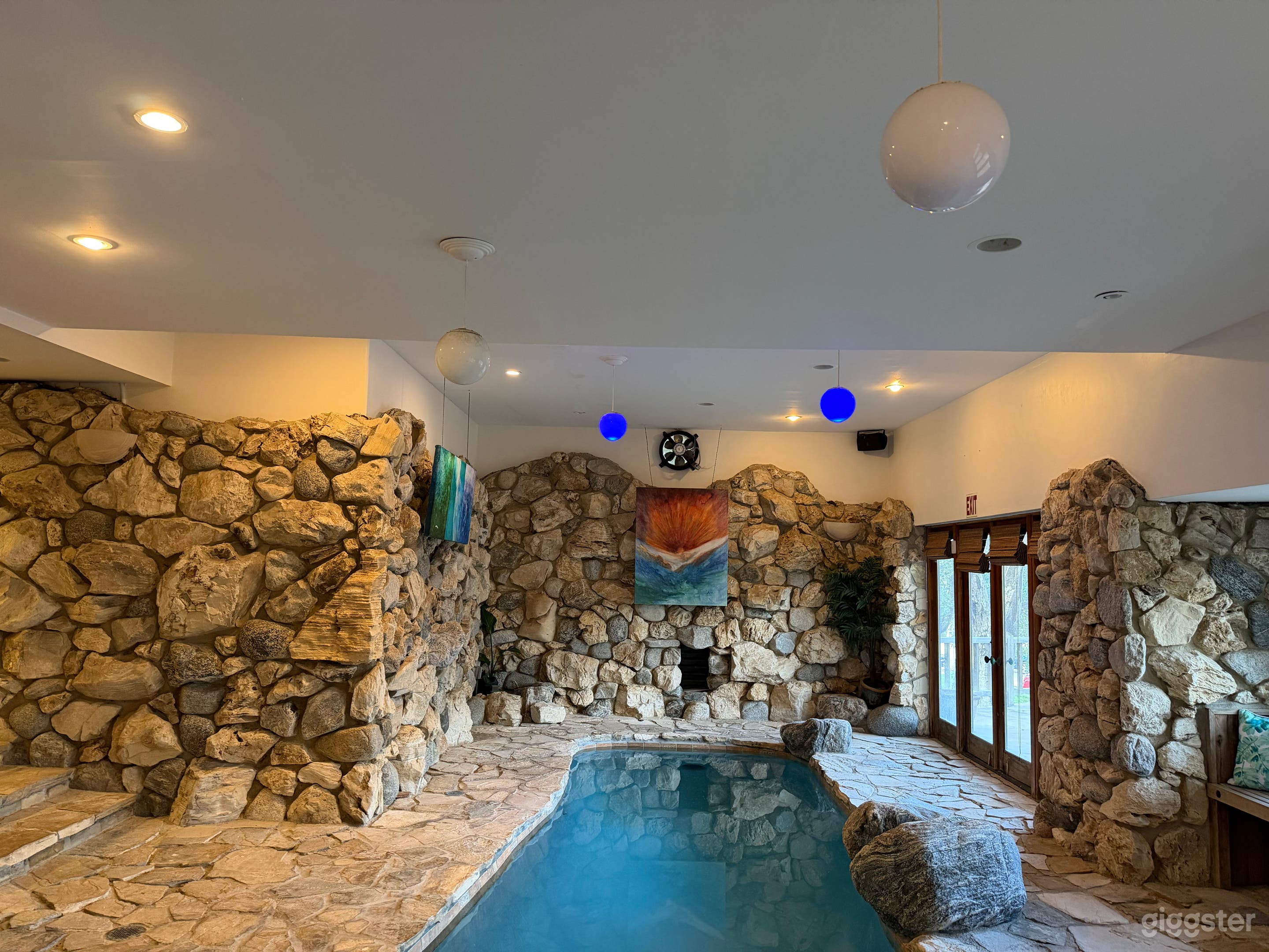 Film-Ready 3-Acre Private Estate | Tuscan Villa Photo 4