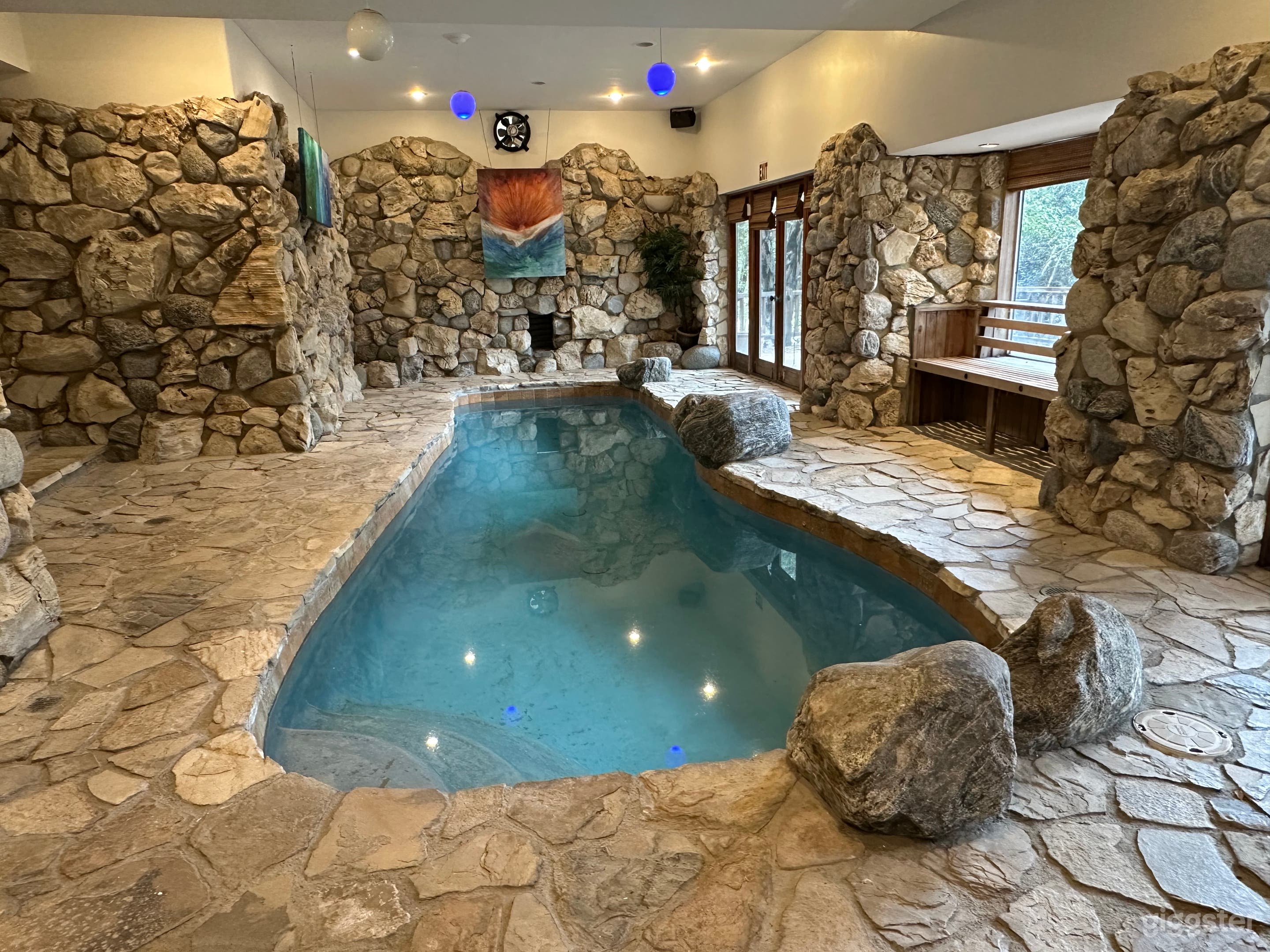 Film-Ready 3-Acre Private Estate | Tuscan Villa Photo 2