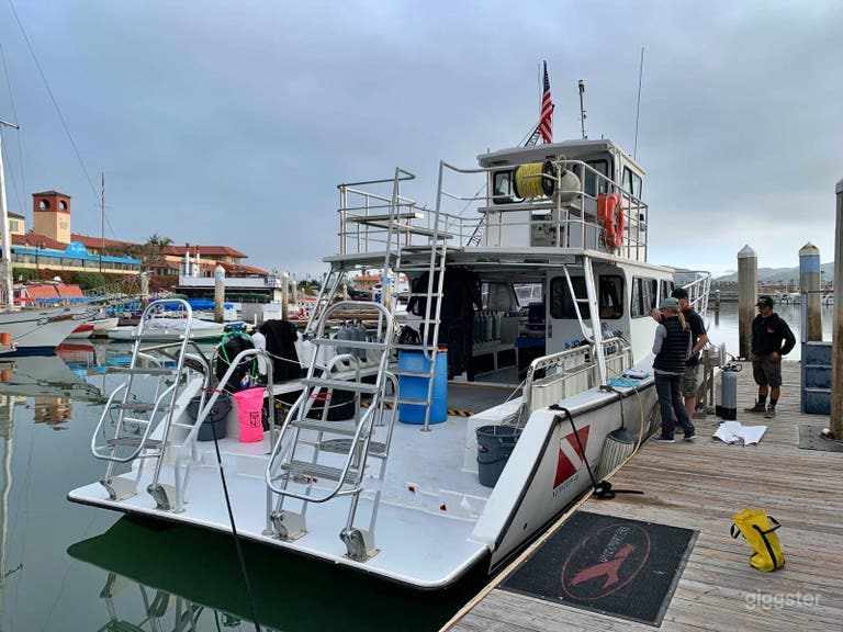  Dynamic Dive Boat for Production 