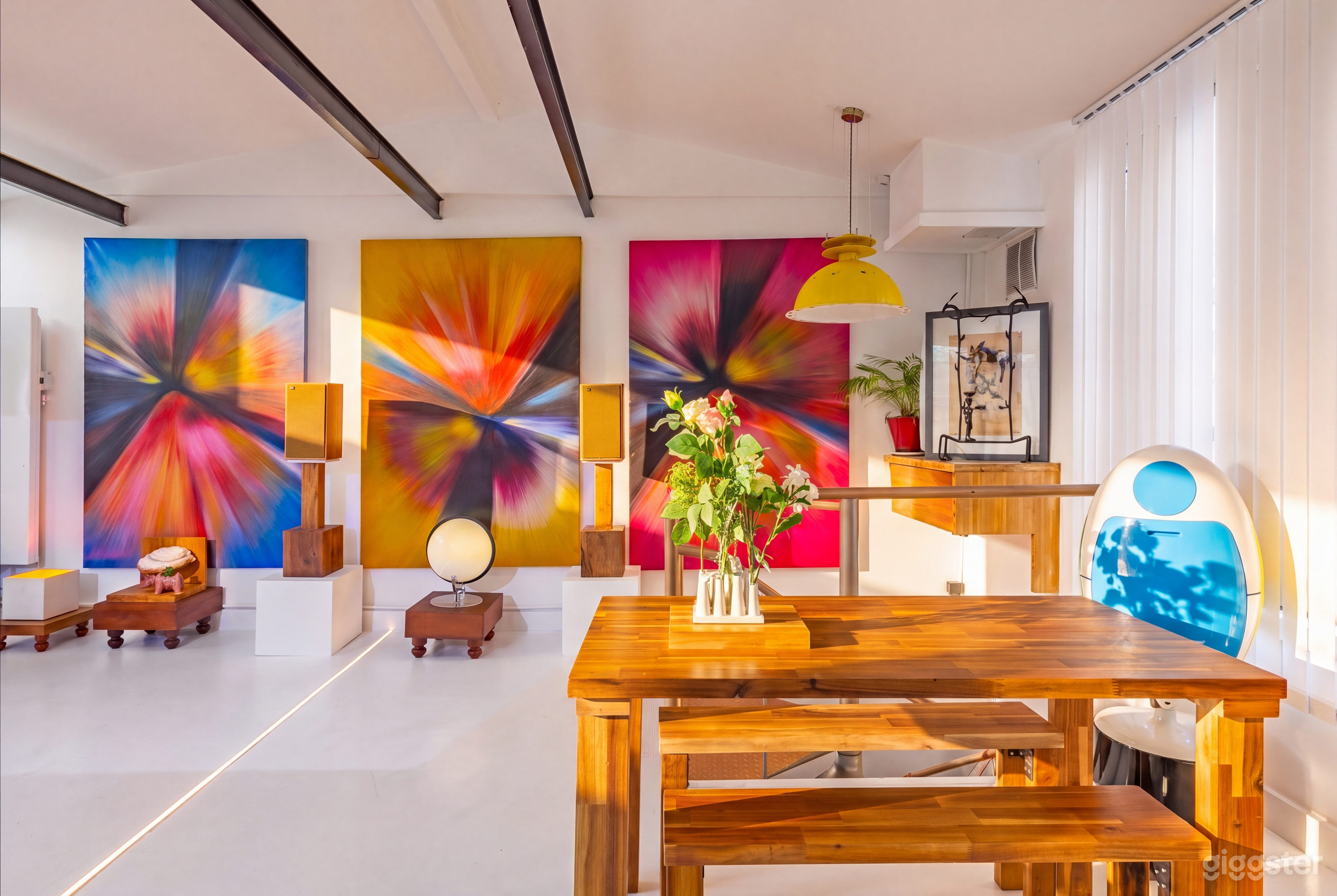 Photo de Loft Rétro-Futuriste x Atelier-shooting-Tournage-Podcast 3