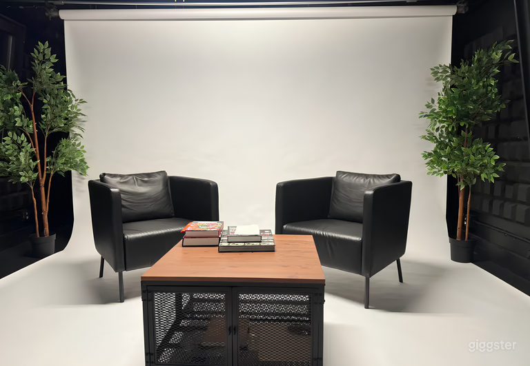  Encore Acoustic Podcast Studio with 3 Cameras 