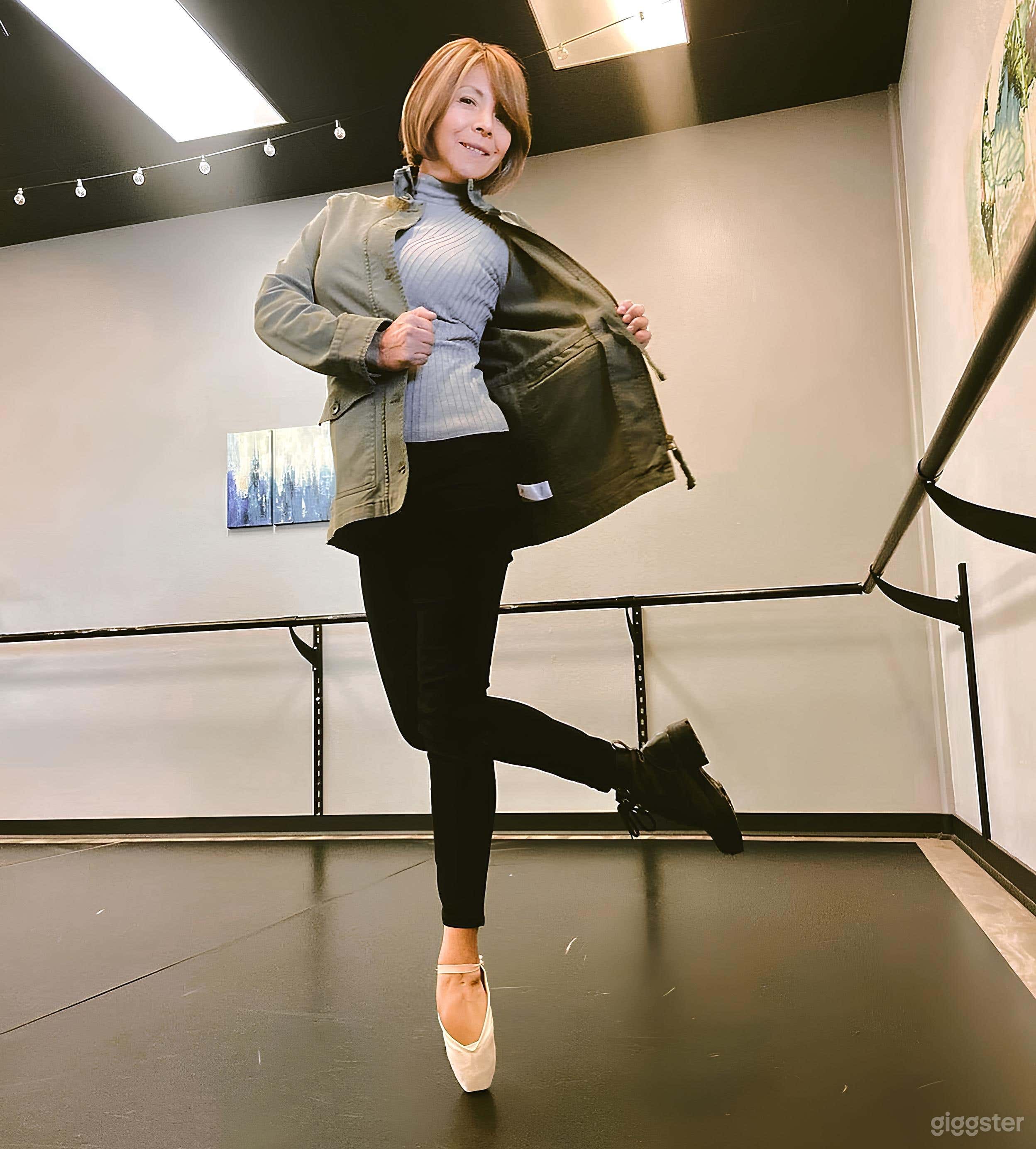 The Ballet Studio - "Allegro Room" Photo 4