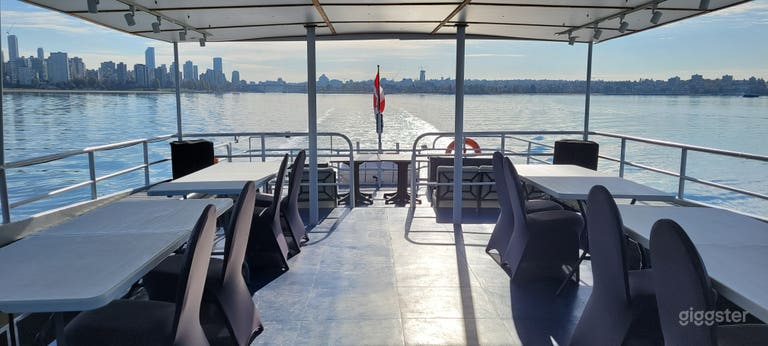  Amazing Party Boat in Vancouver Waterfront 