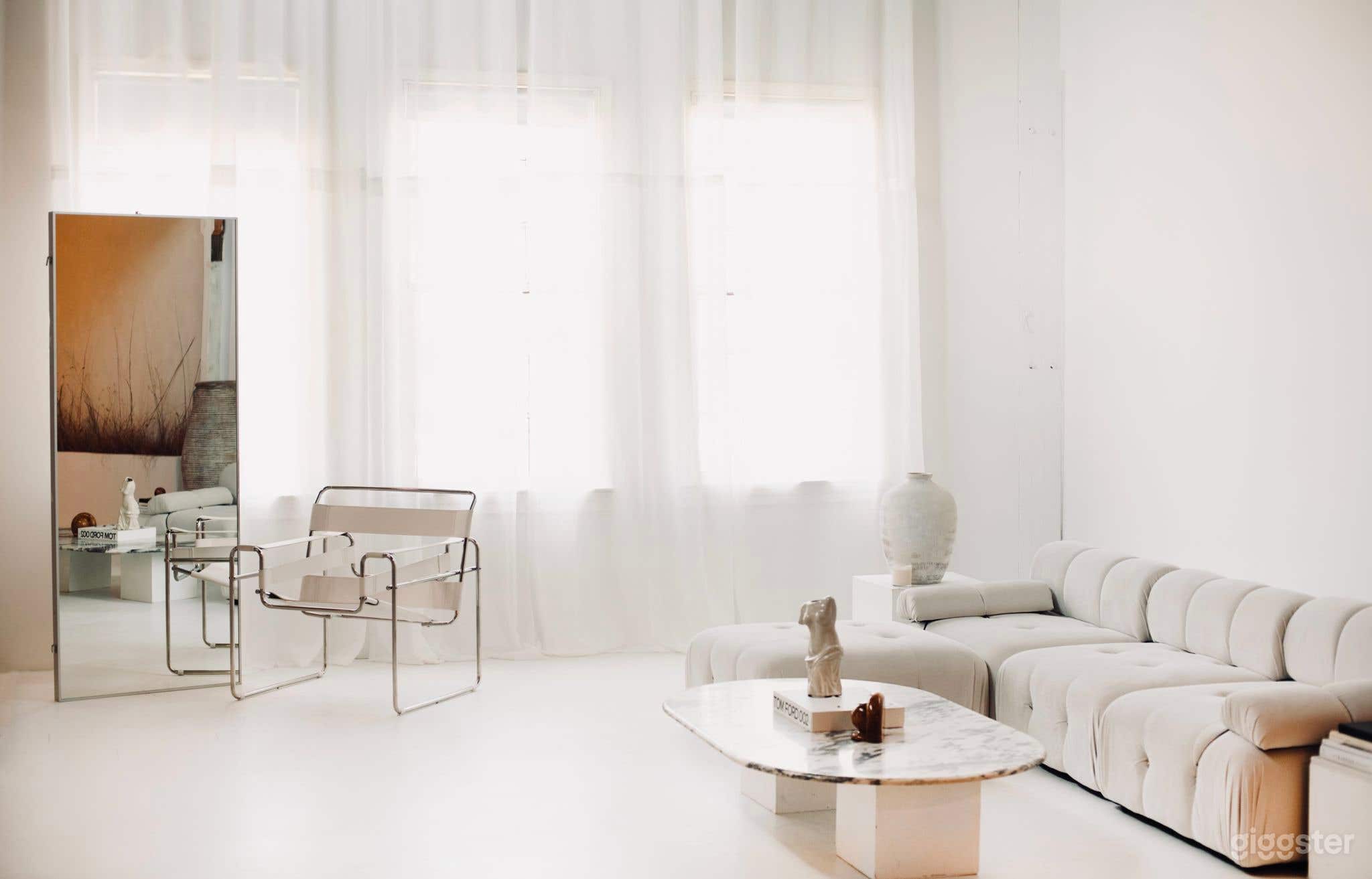 Modern Oasis Loft Where Luxury and Minimalism Meet Photo 4