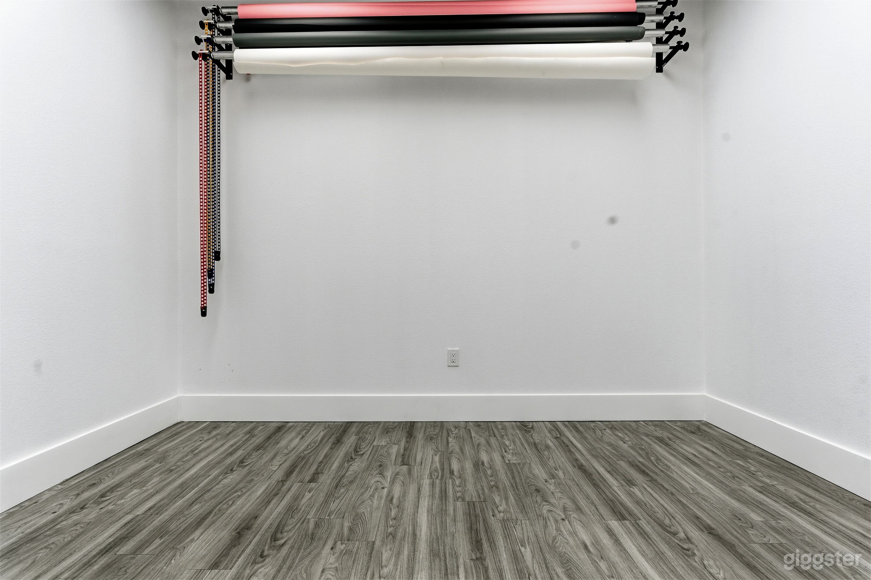 Adaptable Creative Studio Space Photo 2