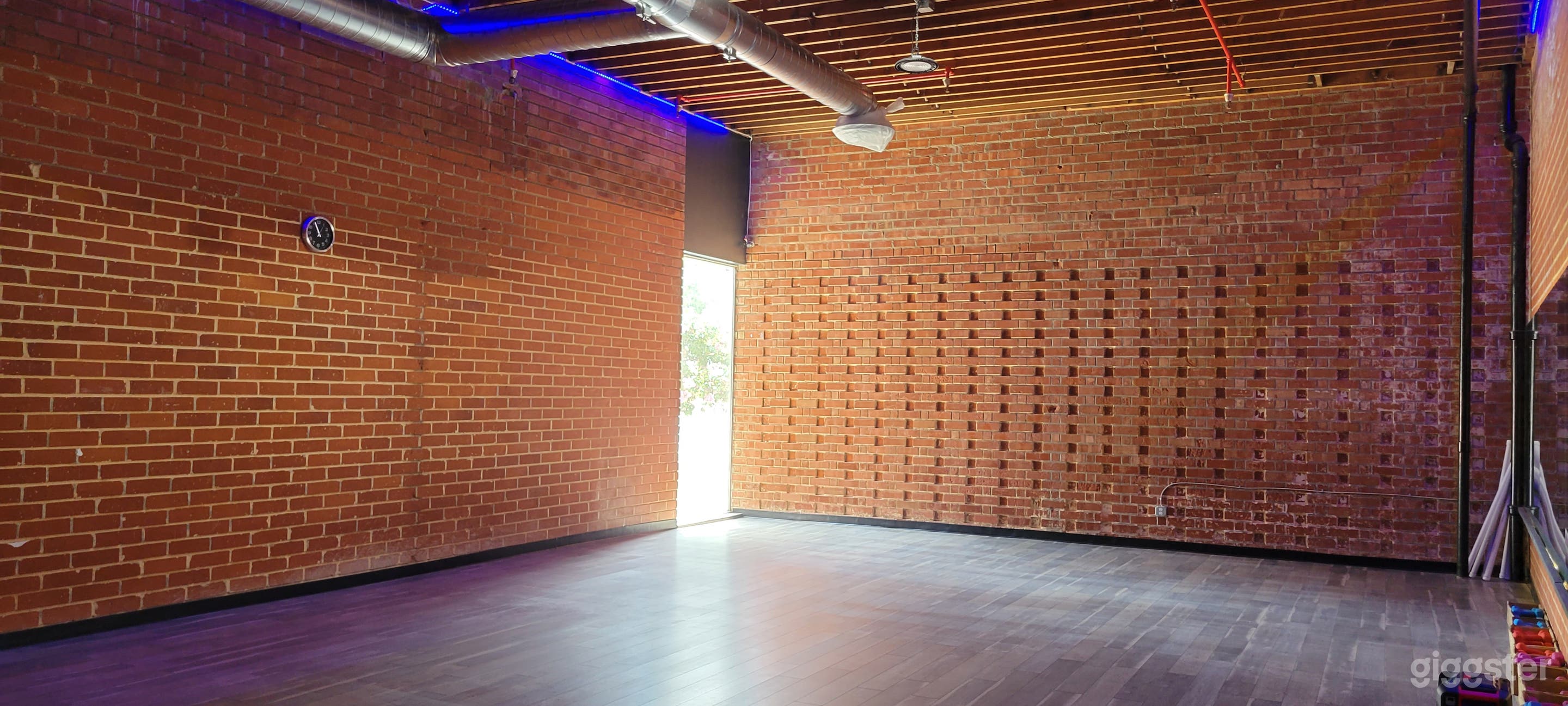 South Pasadena's Newest Premier Fitness Center Buyout Photo 4