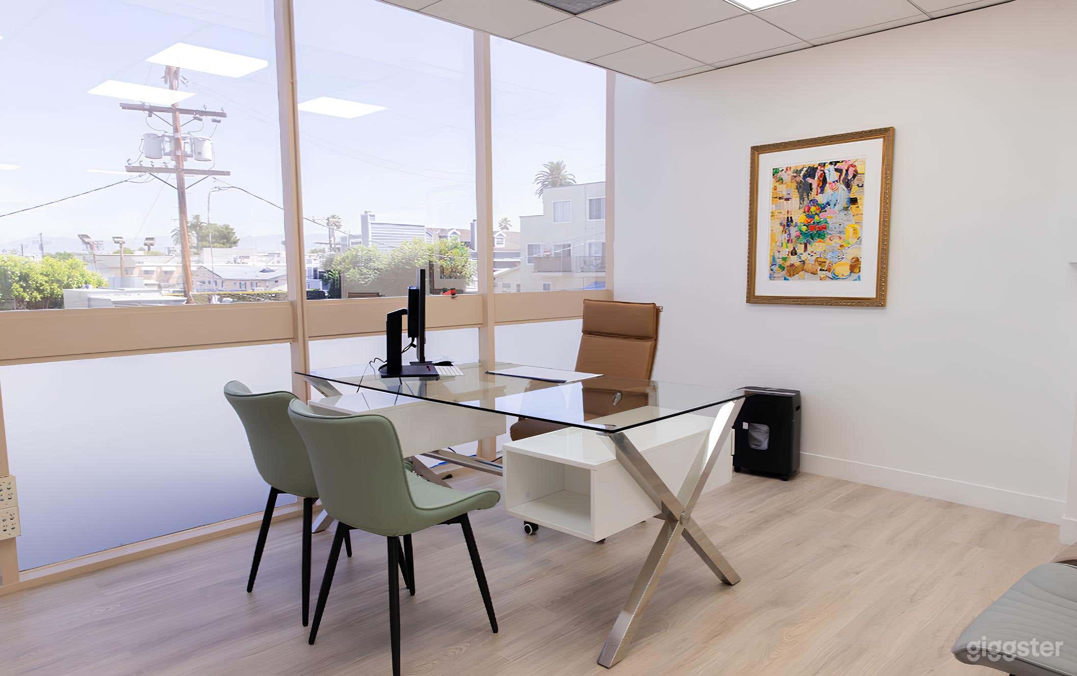 Beautiful Office Space with Natural Light Photo 1