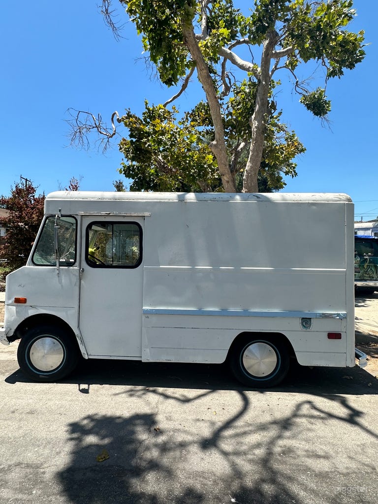  Ice Cream Truck 
