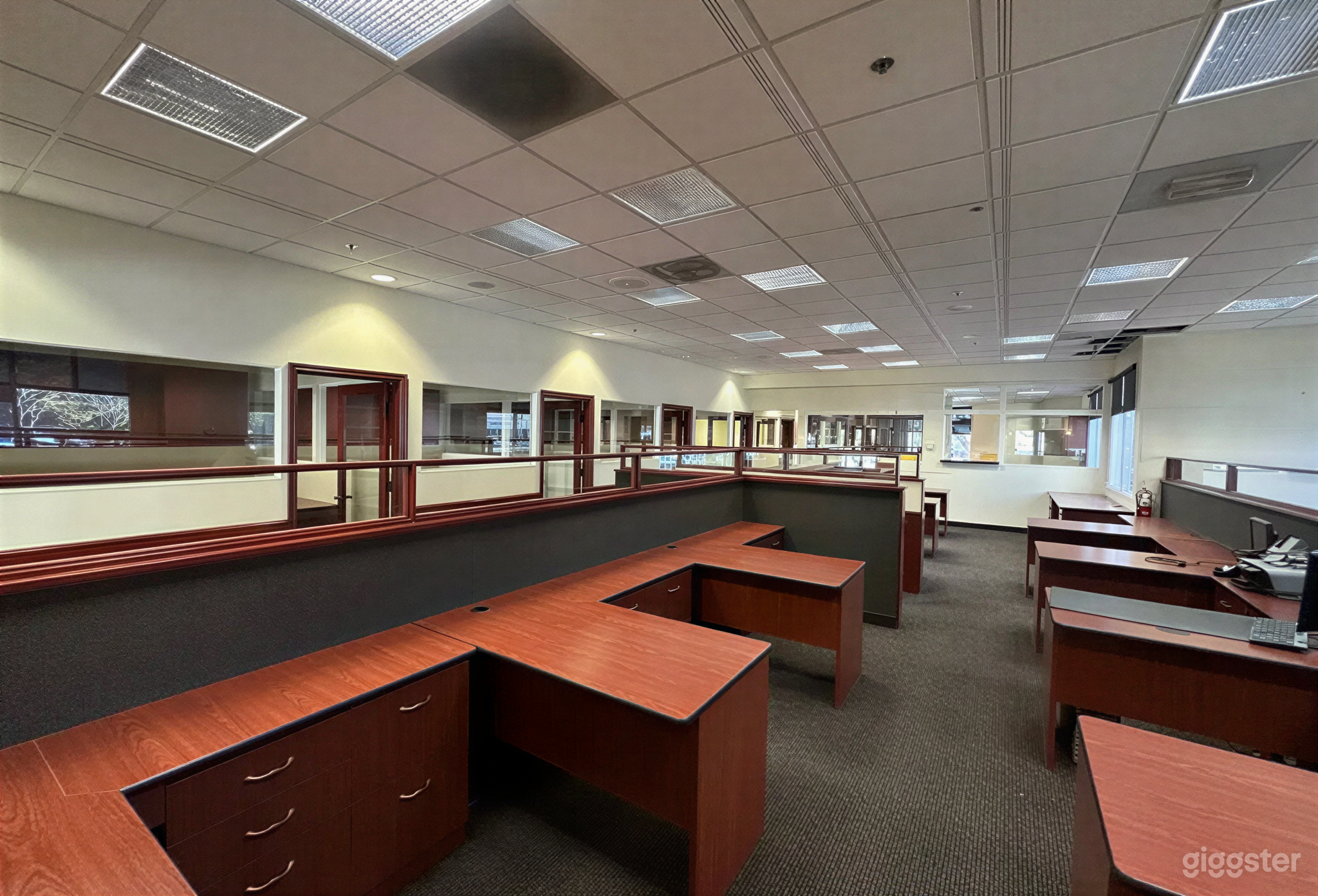 Elegant Dressed Office Space w/ Lots of Parking Photo 4