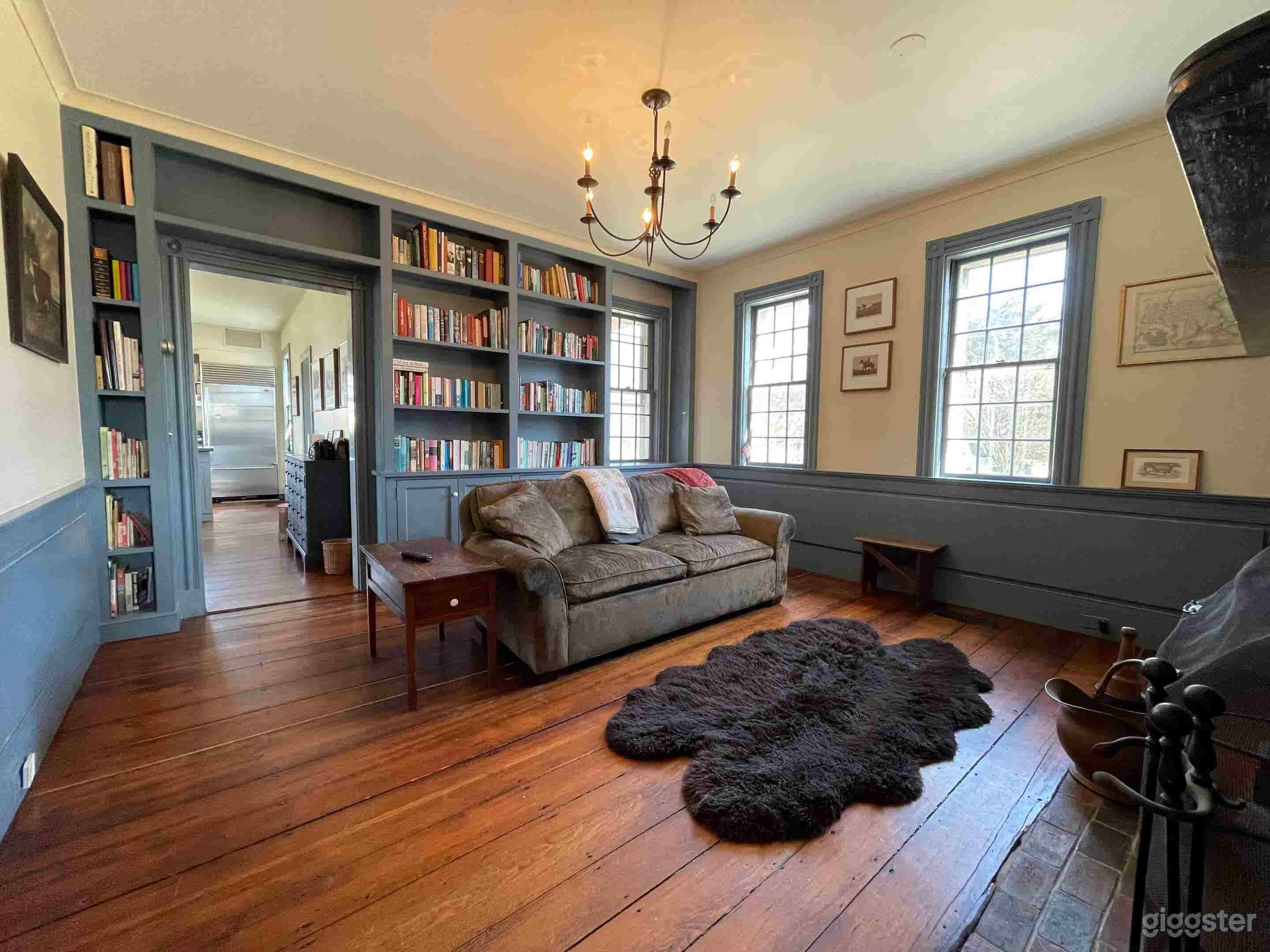 Magical Farmhouse in Edgartown Photo 2