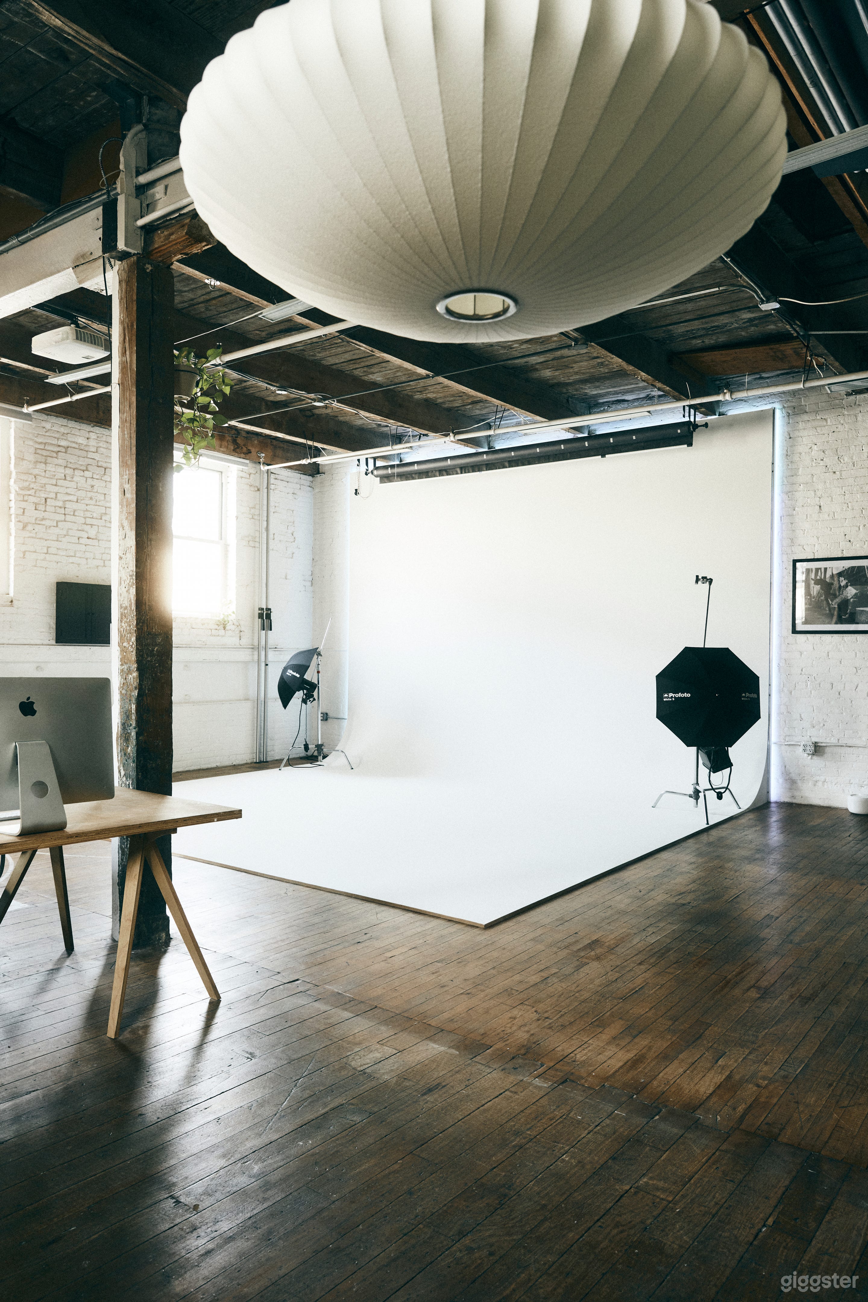 Casual Chic Photo/Video + Event + Interview Studio Photo 1