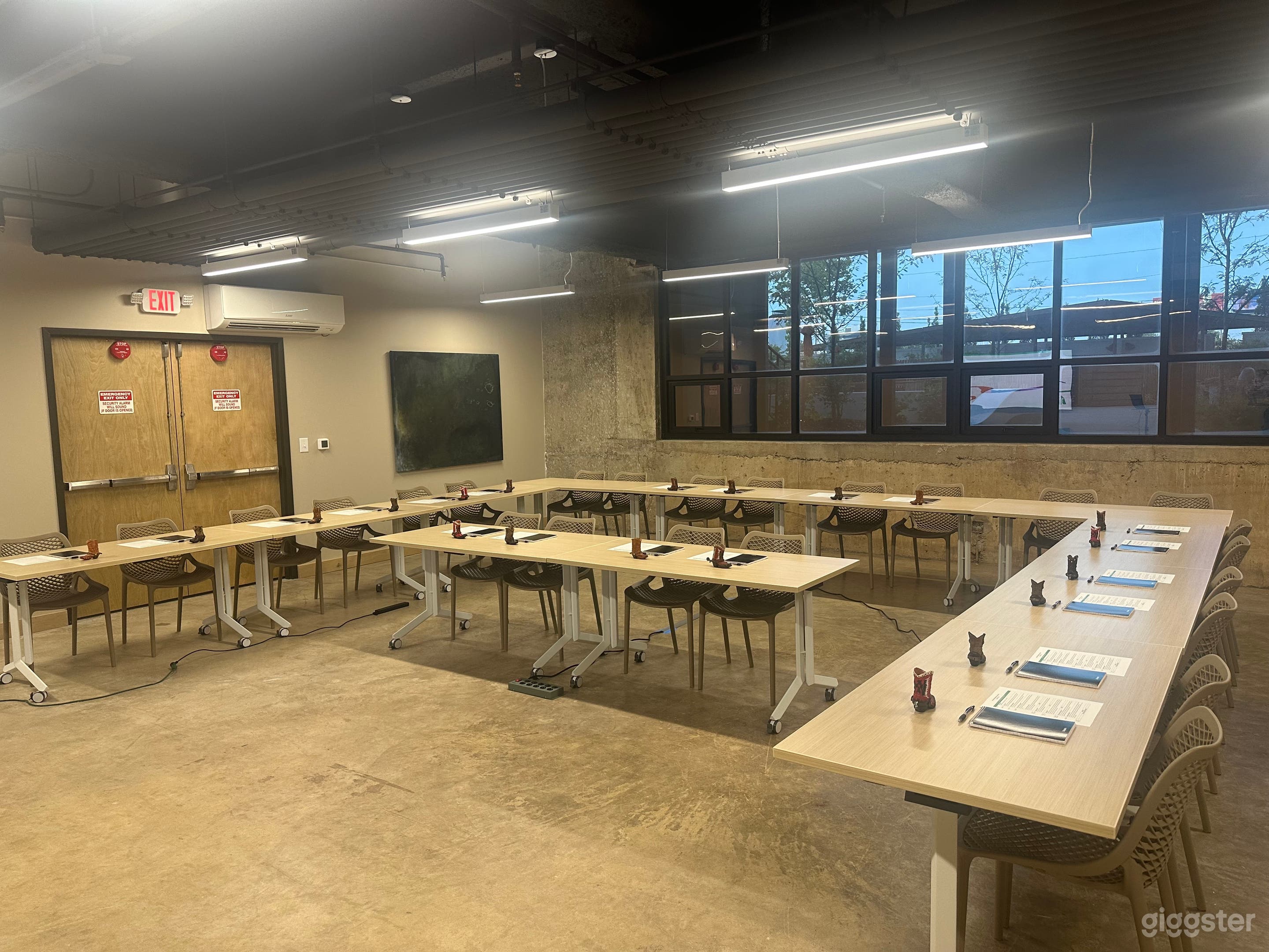 Modern Meeting and Event Space in Nashville Photo 2