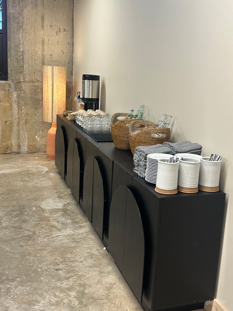  Modern Meeting and Event Space in Nashville 