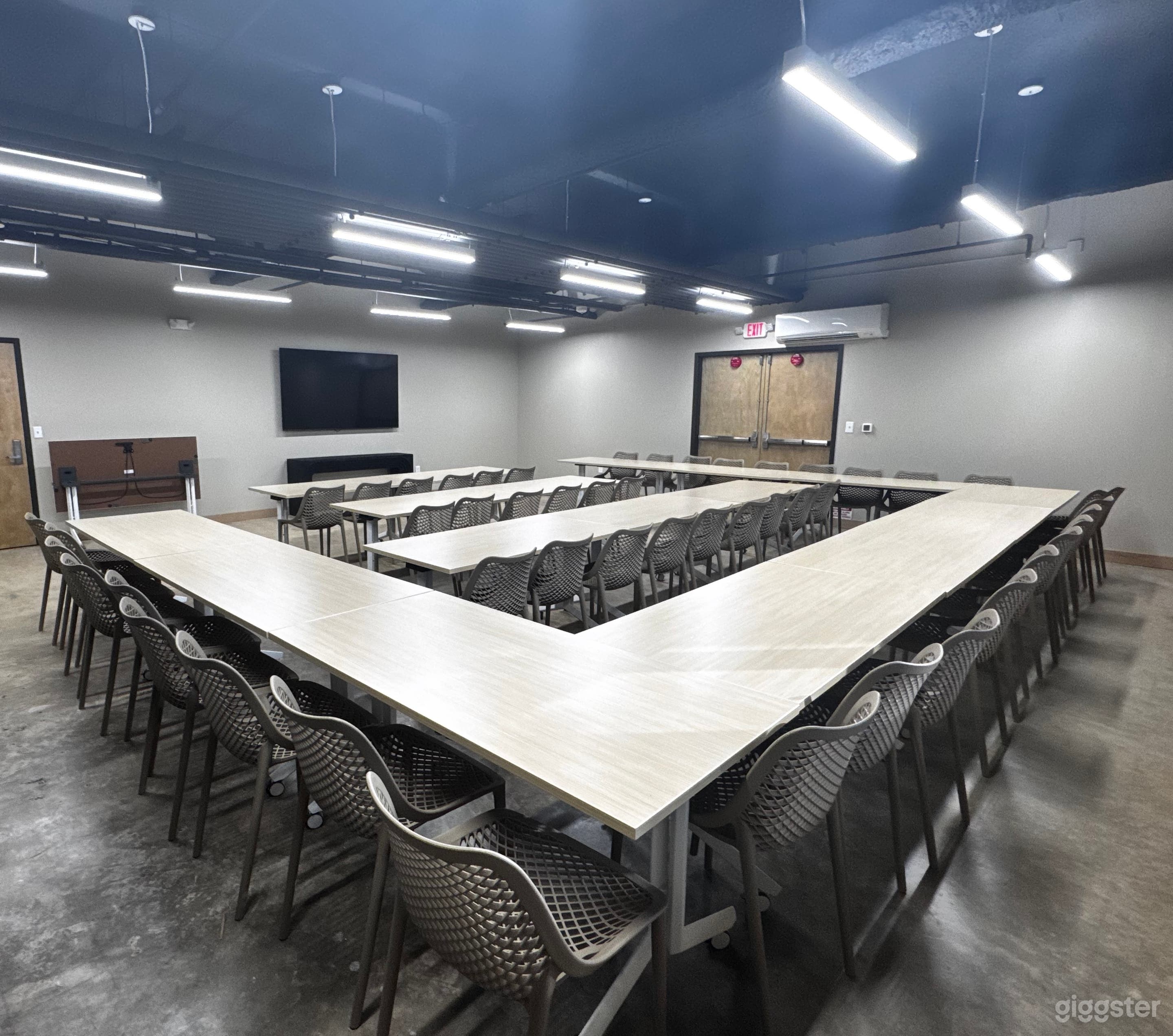 Modern Meeting and Event Space in Nashville Photo 1