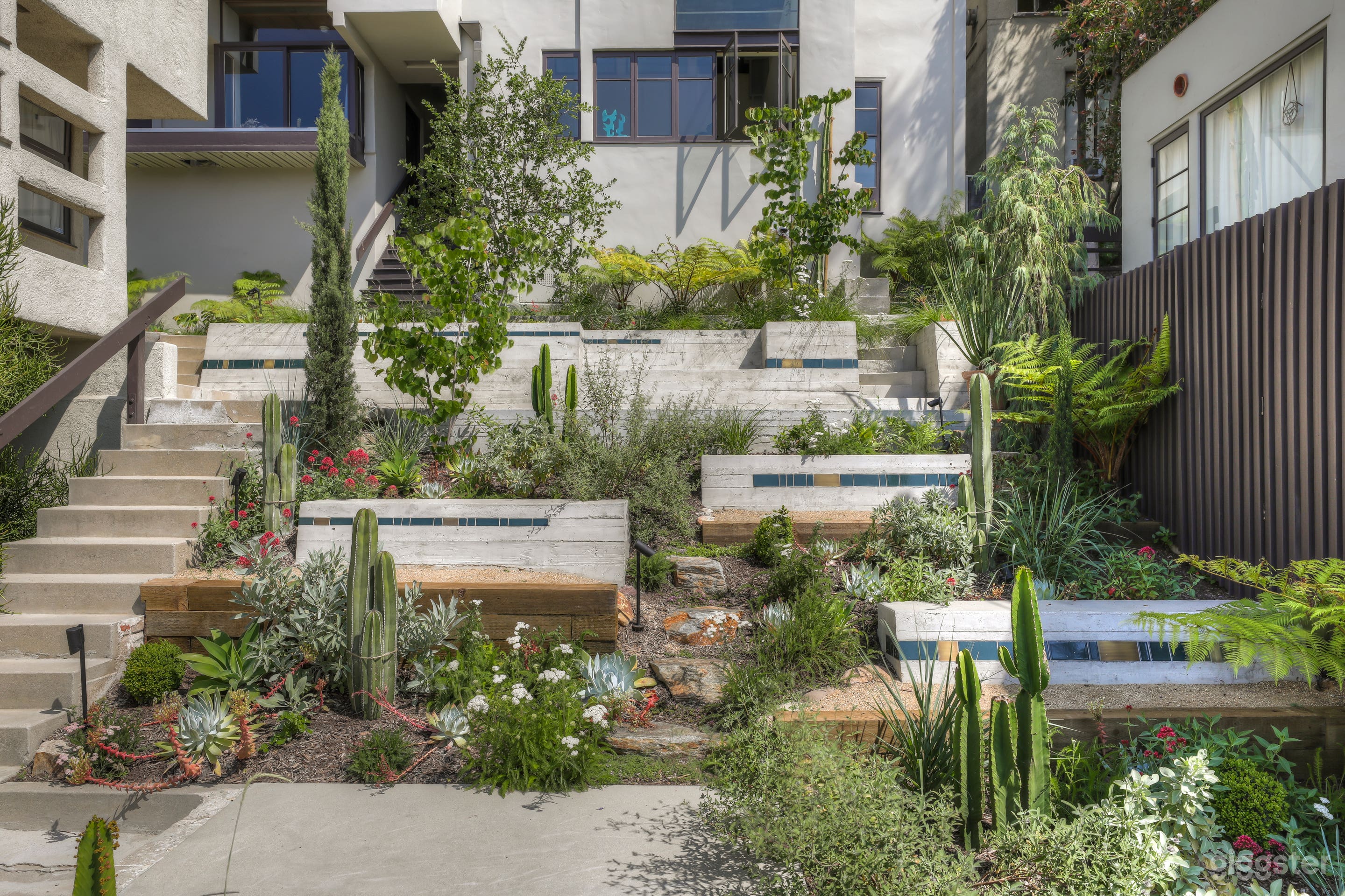 Silver Lake Schindler Penthouse, Stunning Views Photo 3