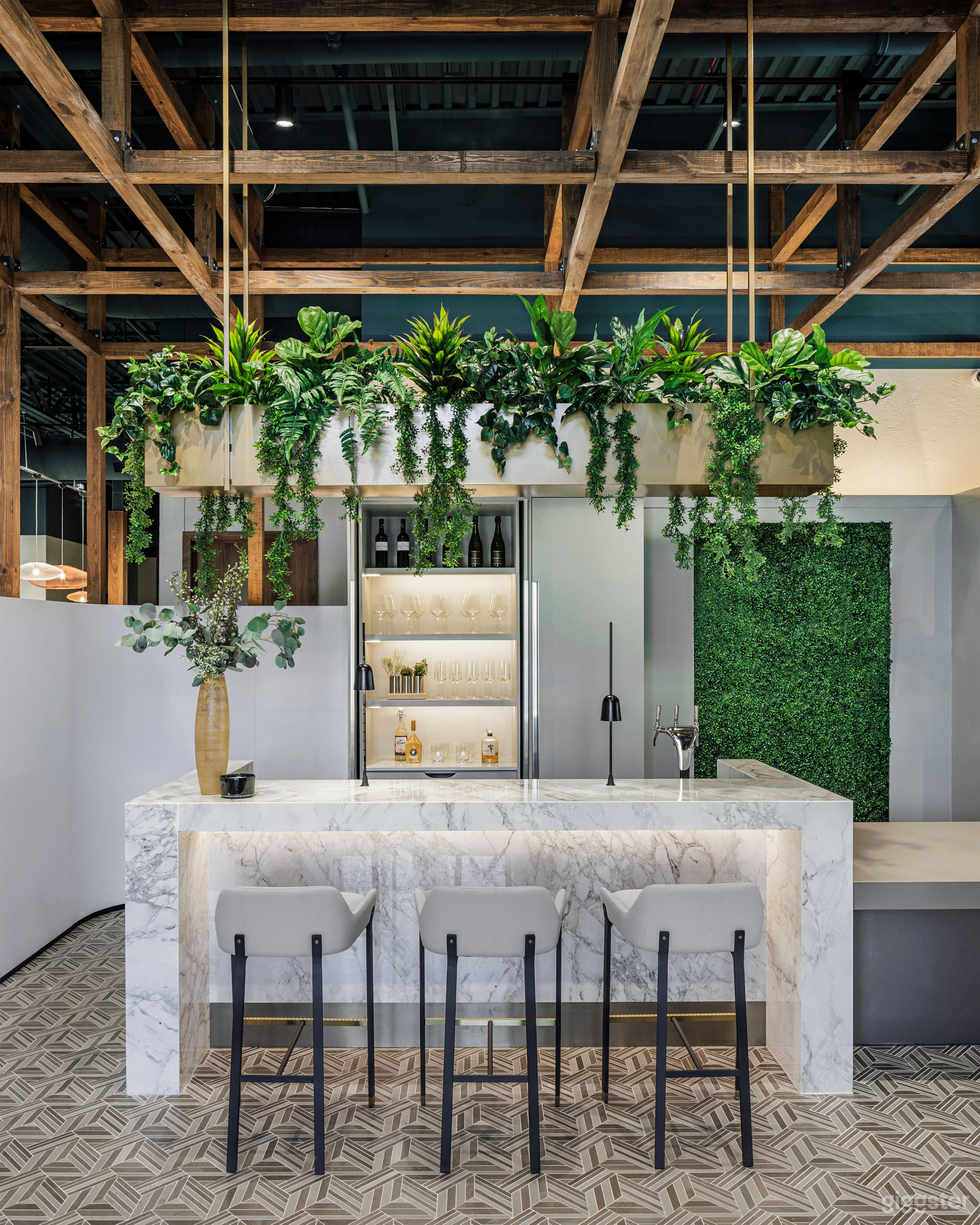 The Southlake Showroom & Lounge Photo 1