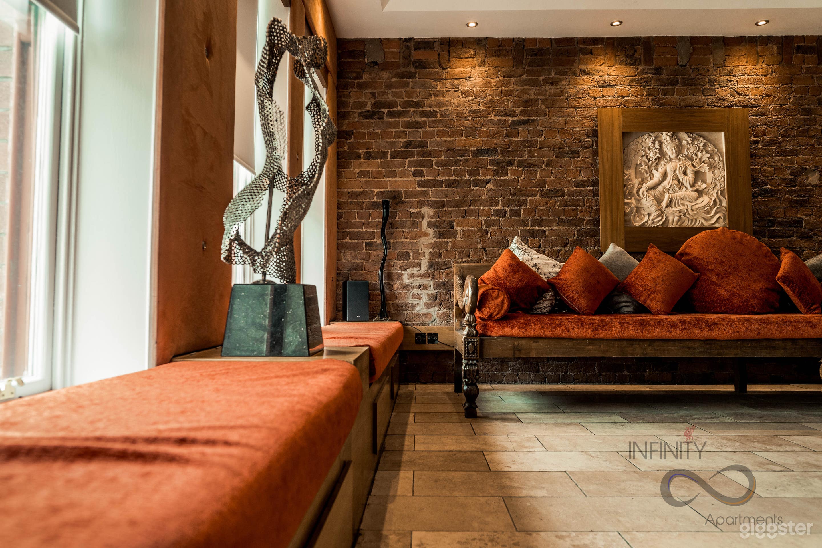 Famous and Unique Apartment with Jacuzzi spa tub Photo 2