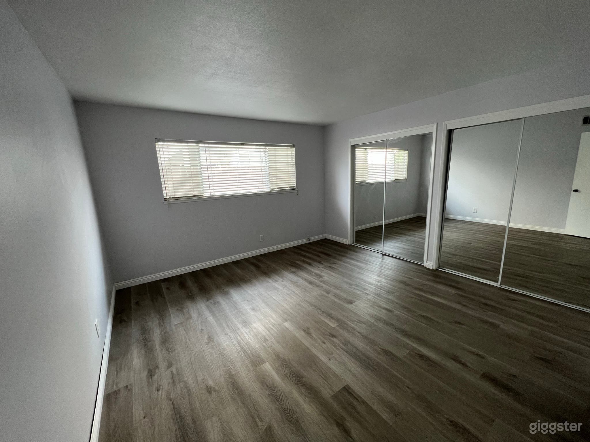 Duplex in Beautiful Ventura Keys Photo 1