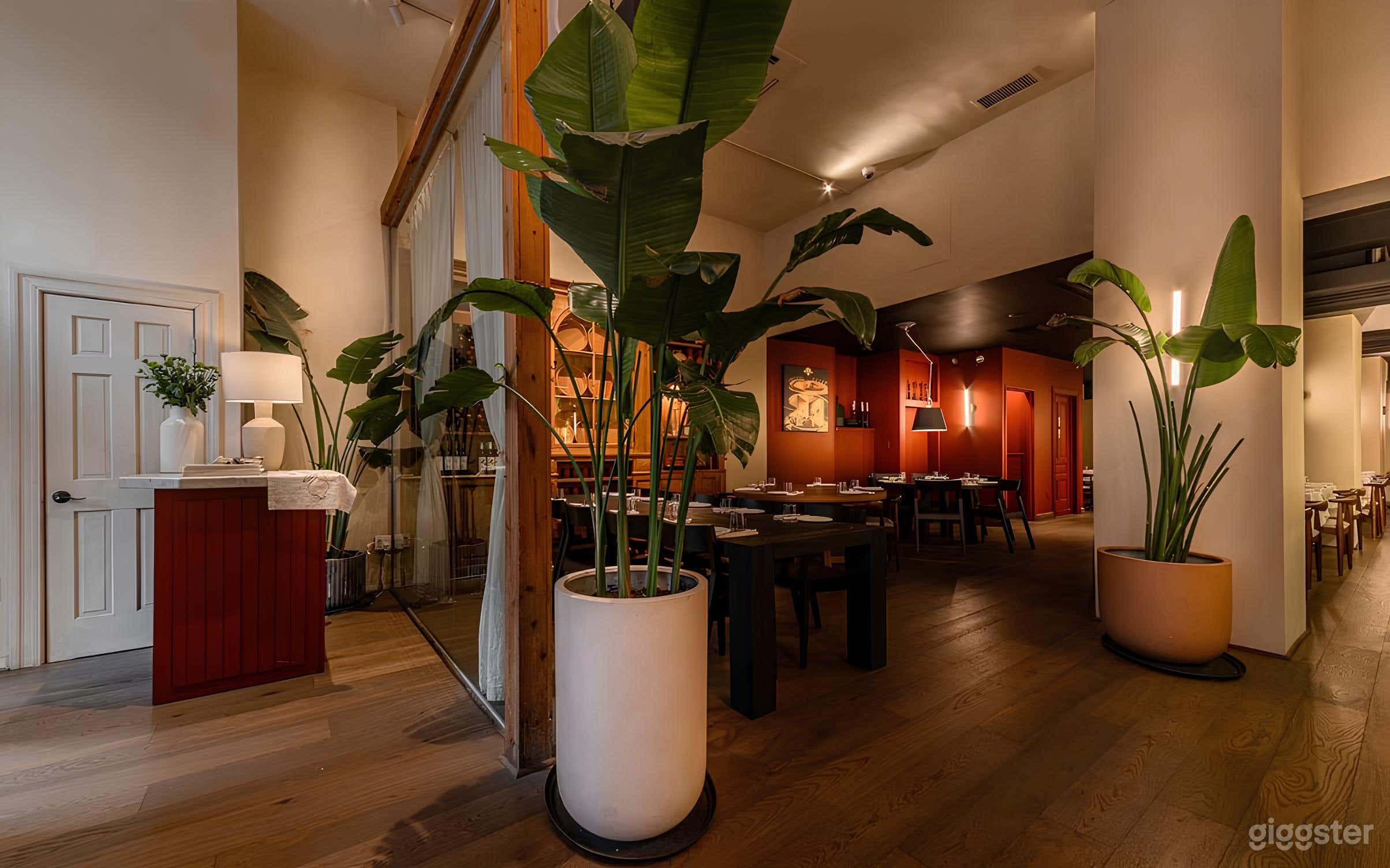 Gorgeous Georgian Restaurant in New York (Entire Venue) Photo 2