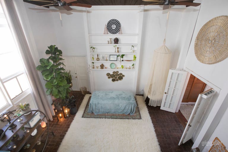  Zen Healing Space in Santa Barbara 