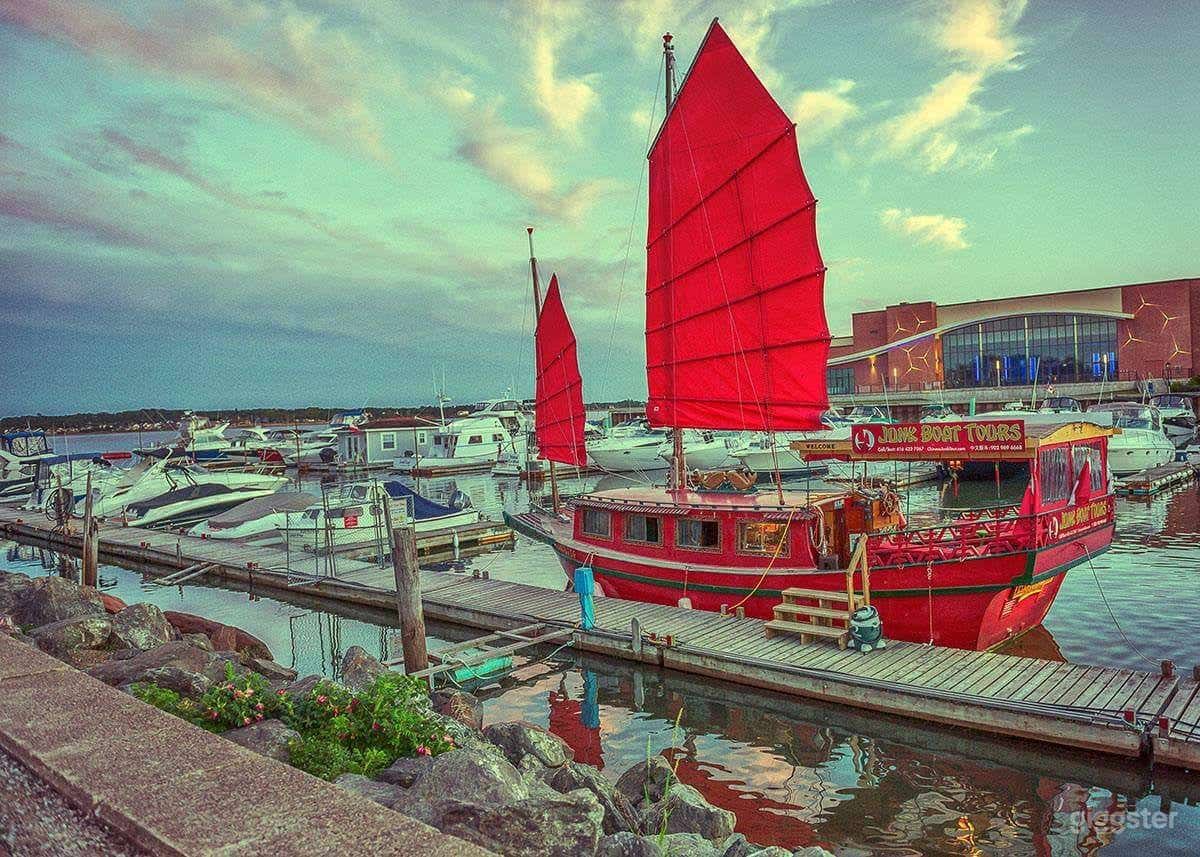 Authentic Chinese Junk Ship Photo 3