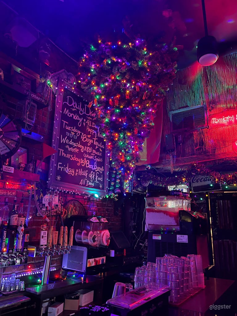  Iconic Bar & Cajun Kitchen for Private Events 