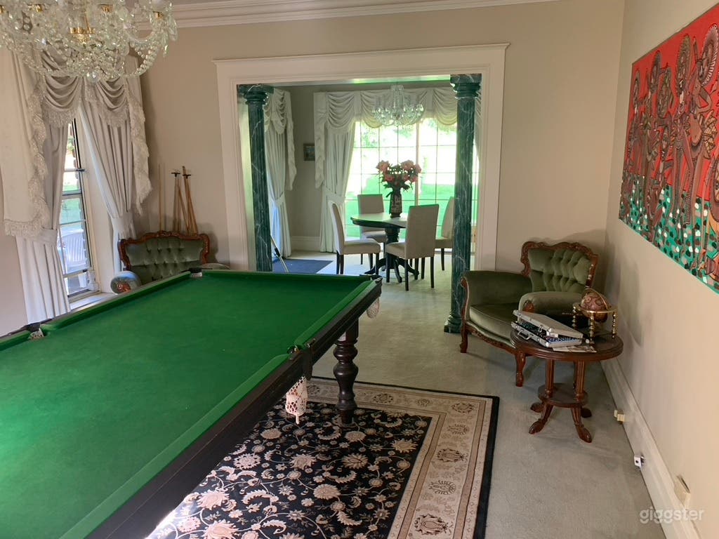 Magnificent Manor Estate and Idyllic Gardens | Event Venue Photo 2