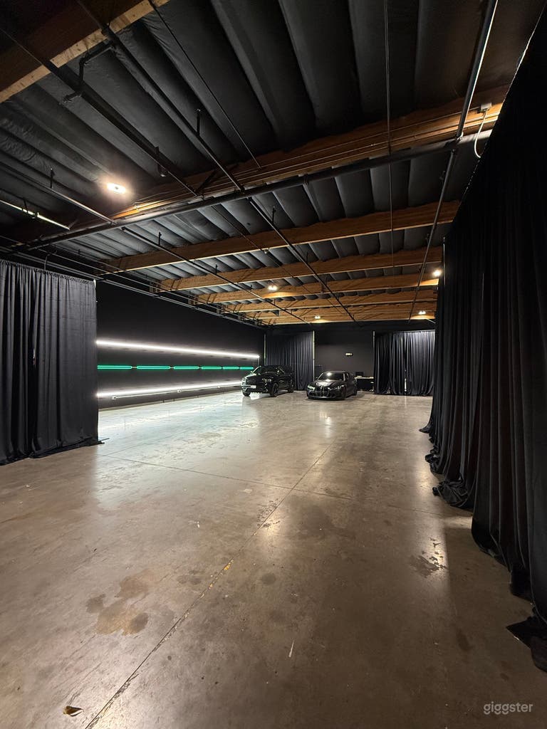  Spacious Industrial Warehouse for Parties, Birthdays & Baby 