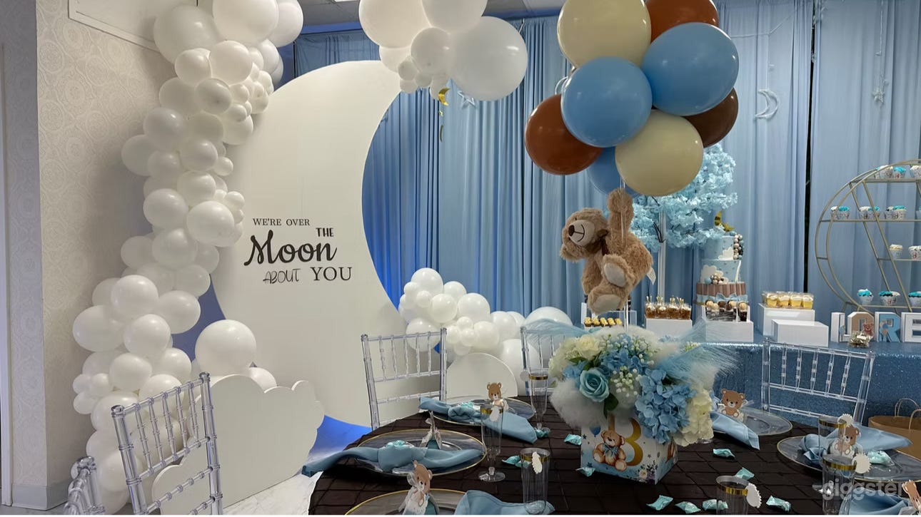 All-Inclusive Upscale Venue  Photo 2