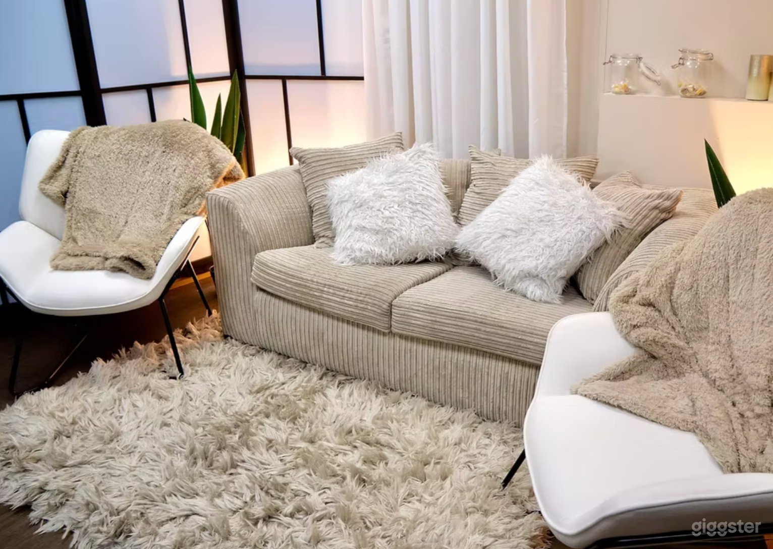 Podcast studio - Bromley by bow Photo 2