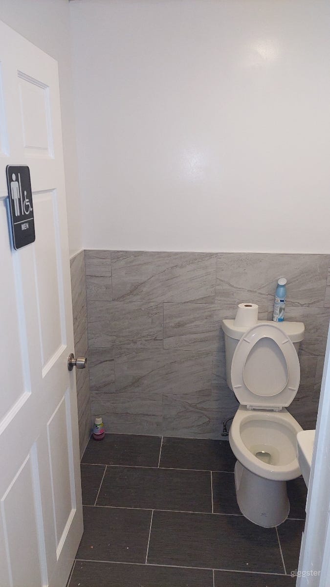  Spacious FUN EVENT SPACE 