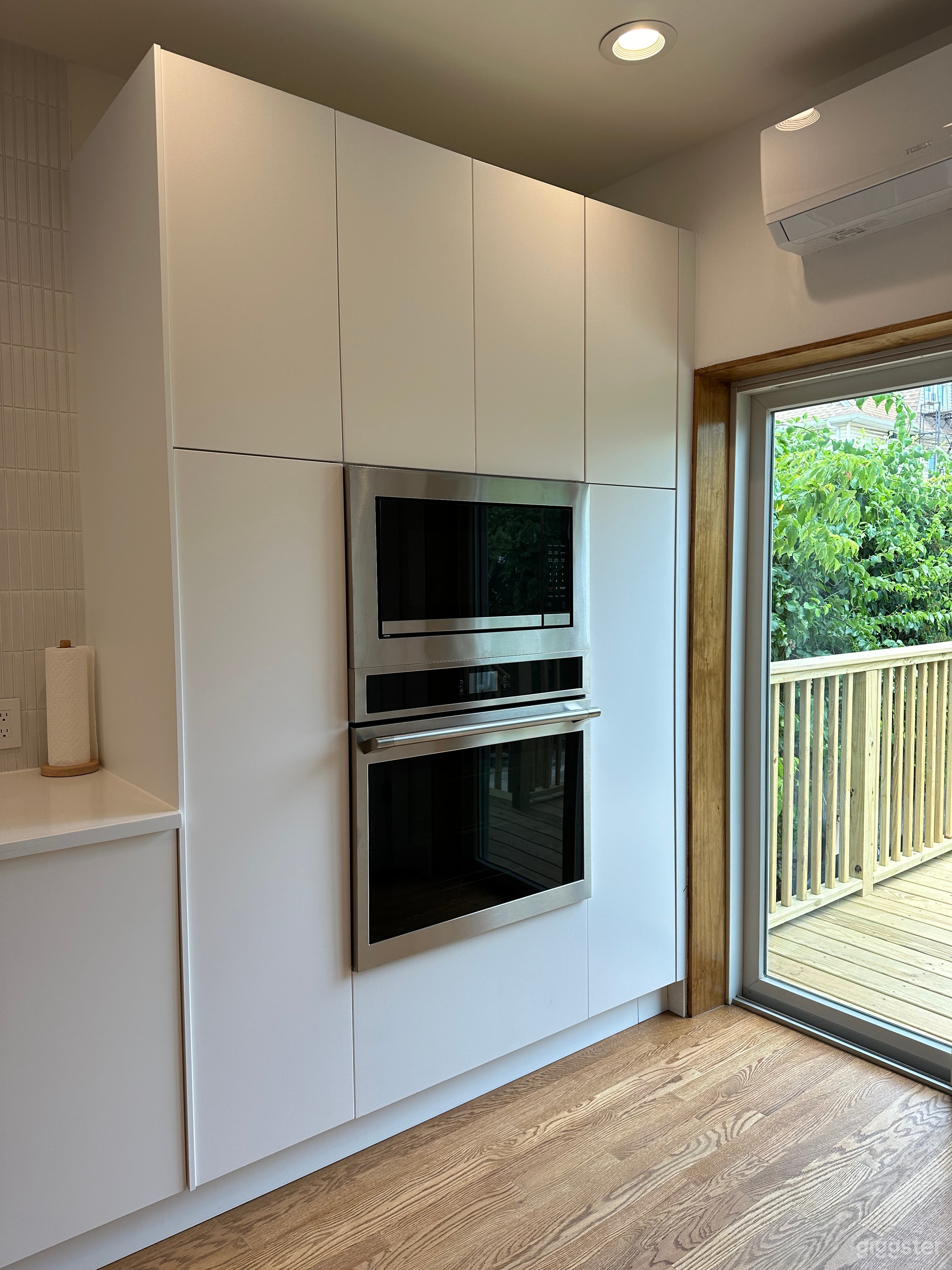 Built-In wall oven / Microwave