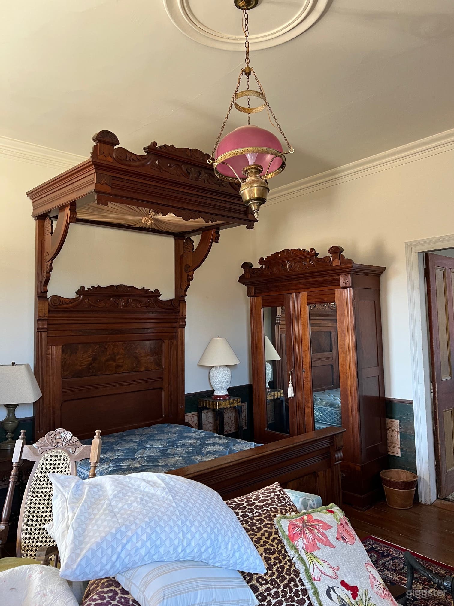 Antebellum home in Liberty, MS ready for filming Photo 4