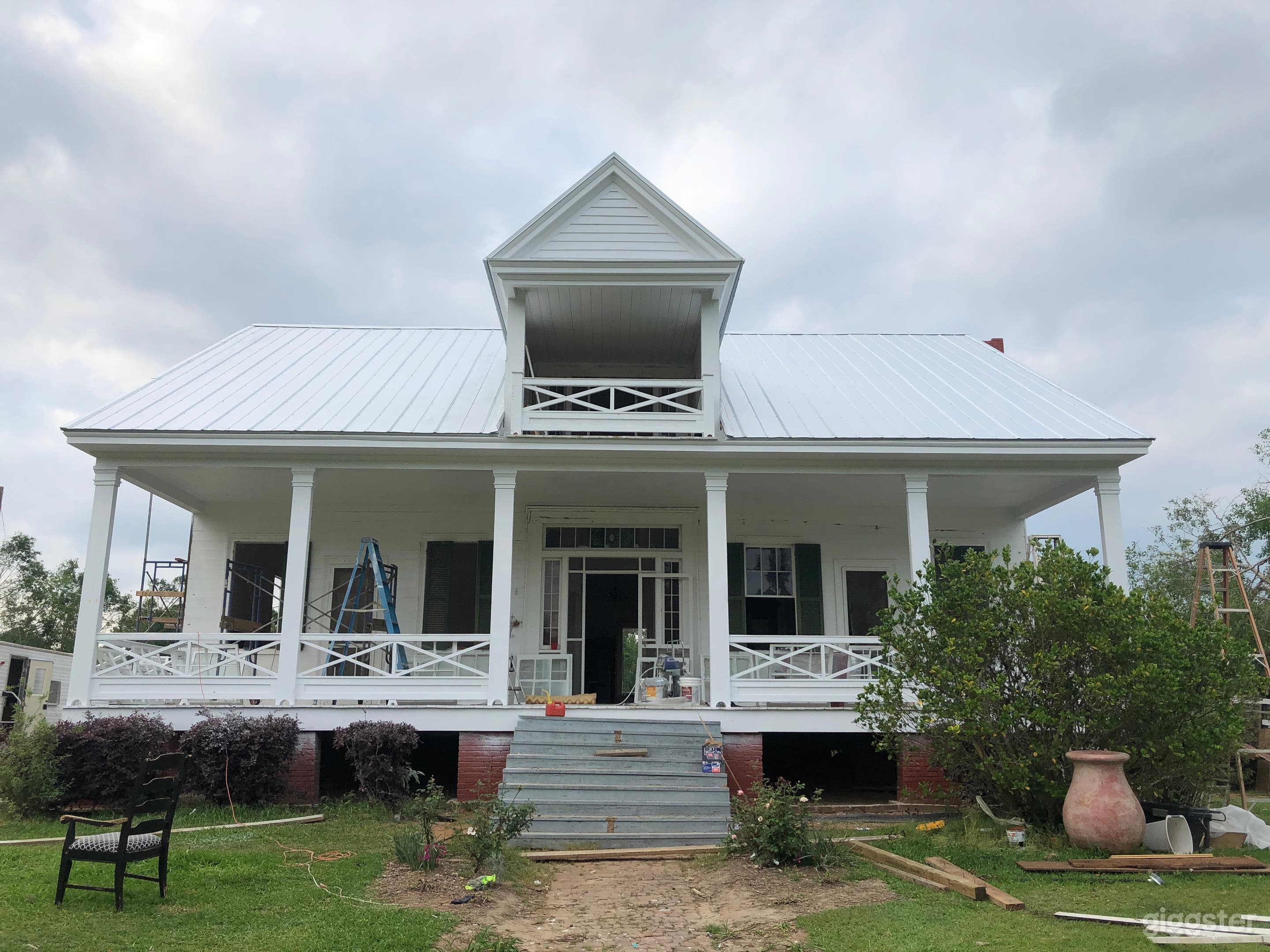 Antebellum home in Liberty, MS ready for filming Photo 2