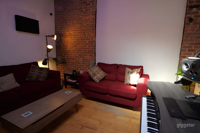  Atlanta Urban Loft Buyout 