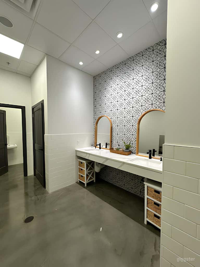  Podcast Recording Studio in a Coffee Shop 