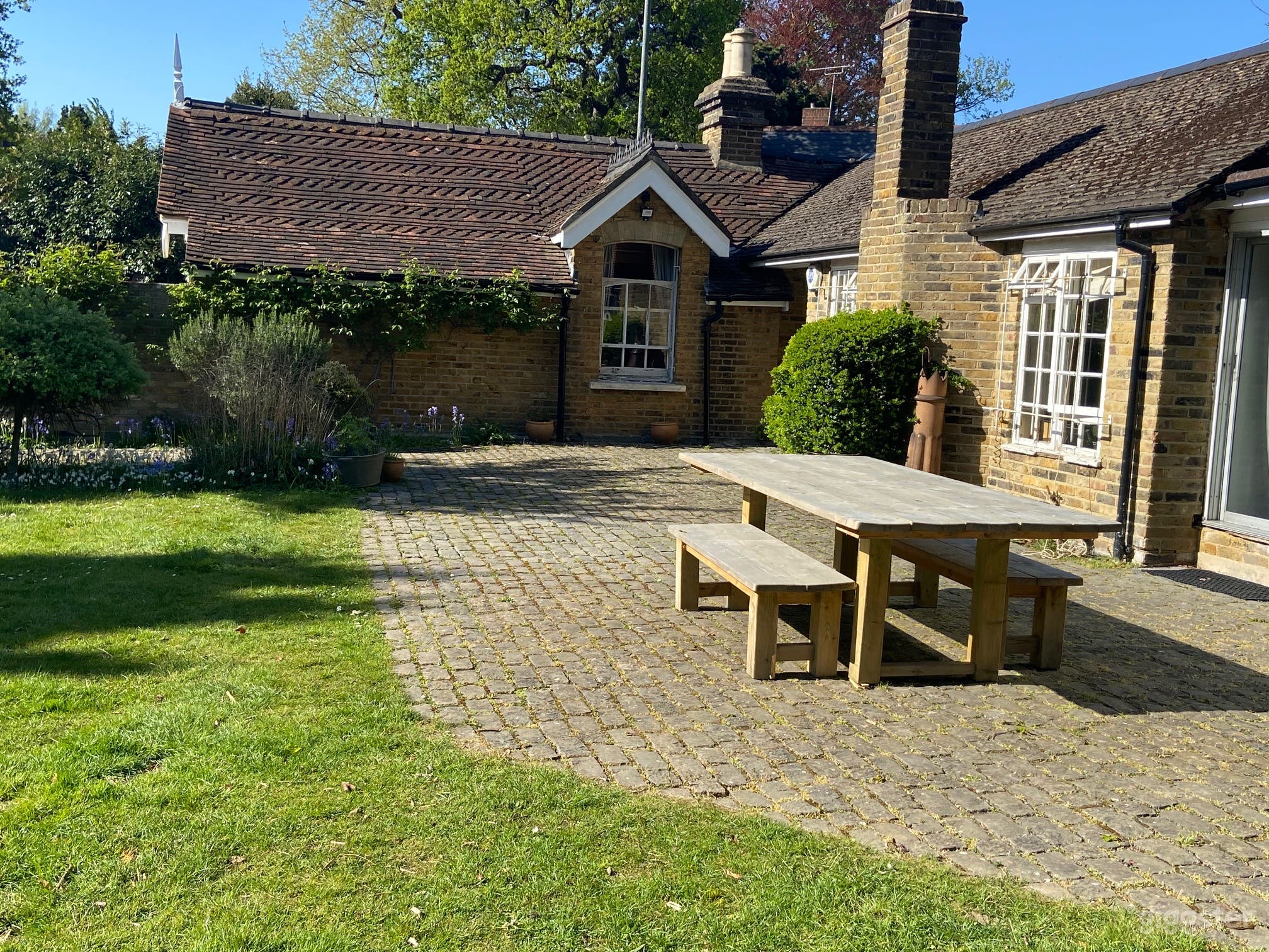 Victorian Lodge, large grounds &amp; treetop out look Photo 1