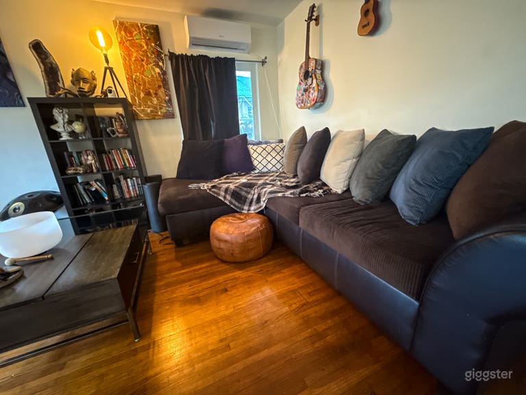  Artsy & Modern Apt with attached Film Studio 