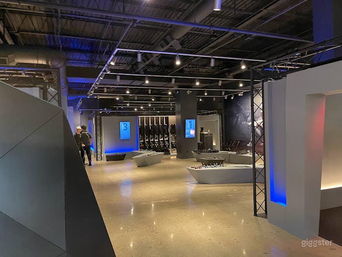 Modern &amp; Futuristic VR Space in Eden Prairie Photo 1