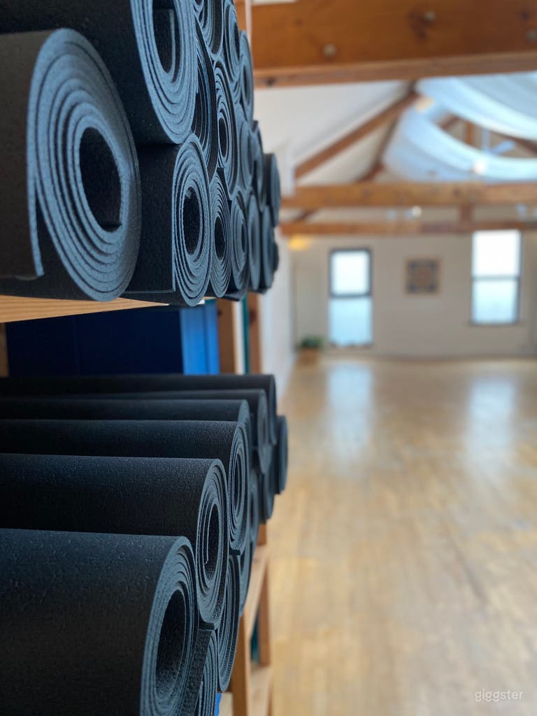  High quality yoga equipment (included with all hire) 