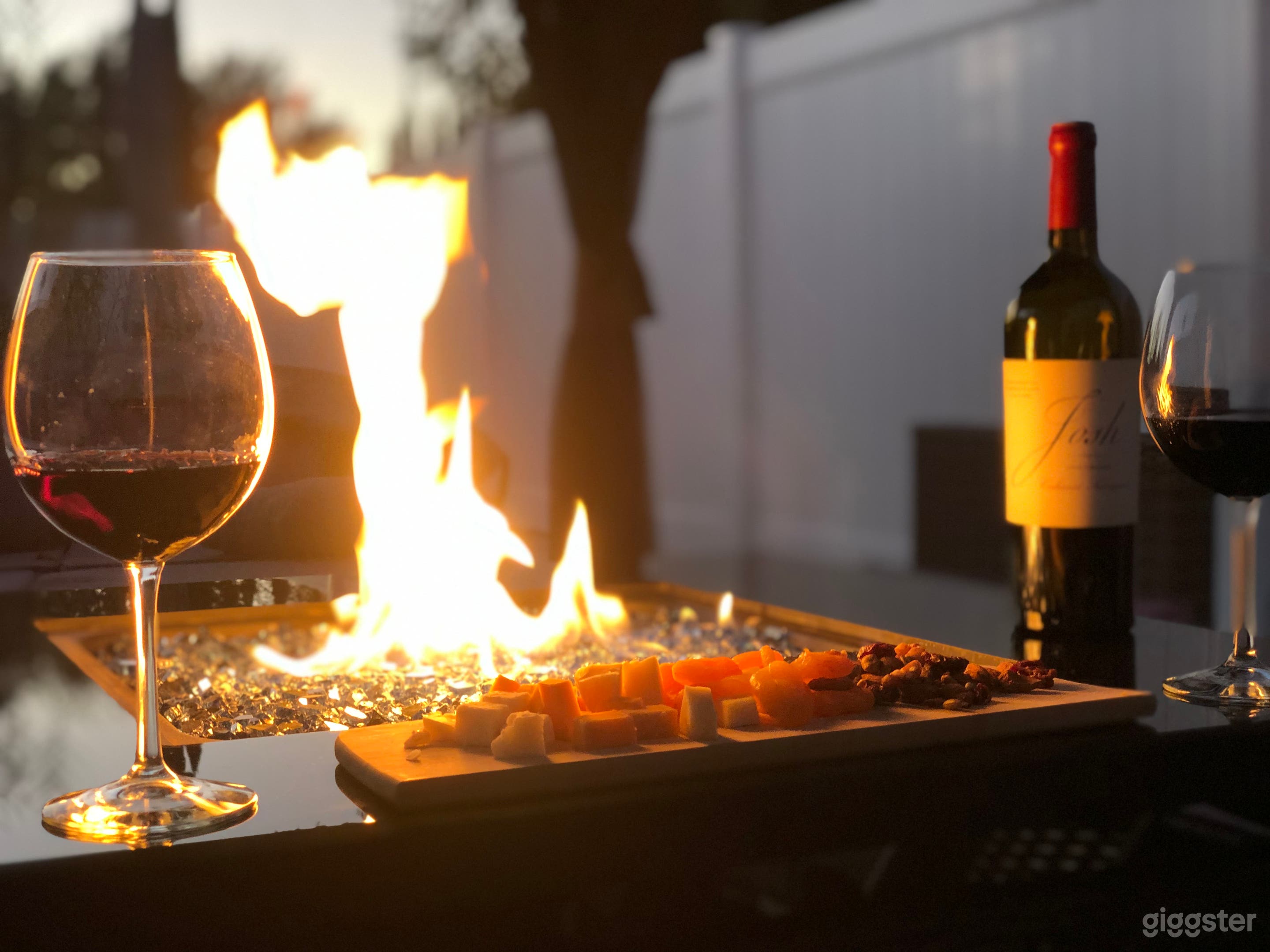 Bright &amp; Luxurious House | Prime Filming Location! Photo 4